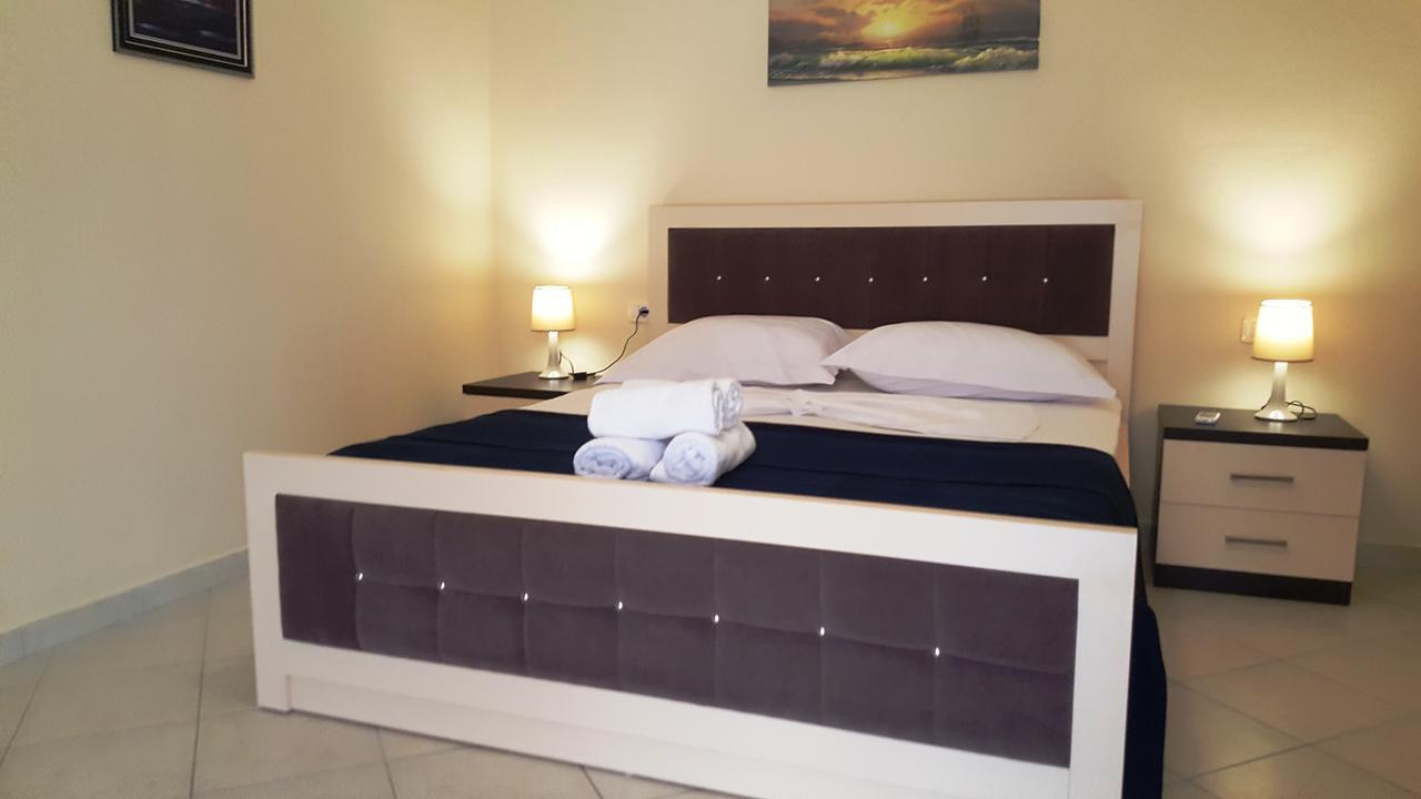 סרנדה Cava Apartments מראה חיצוני תמונה